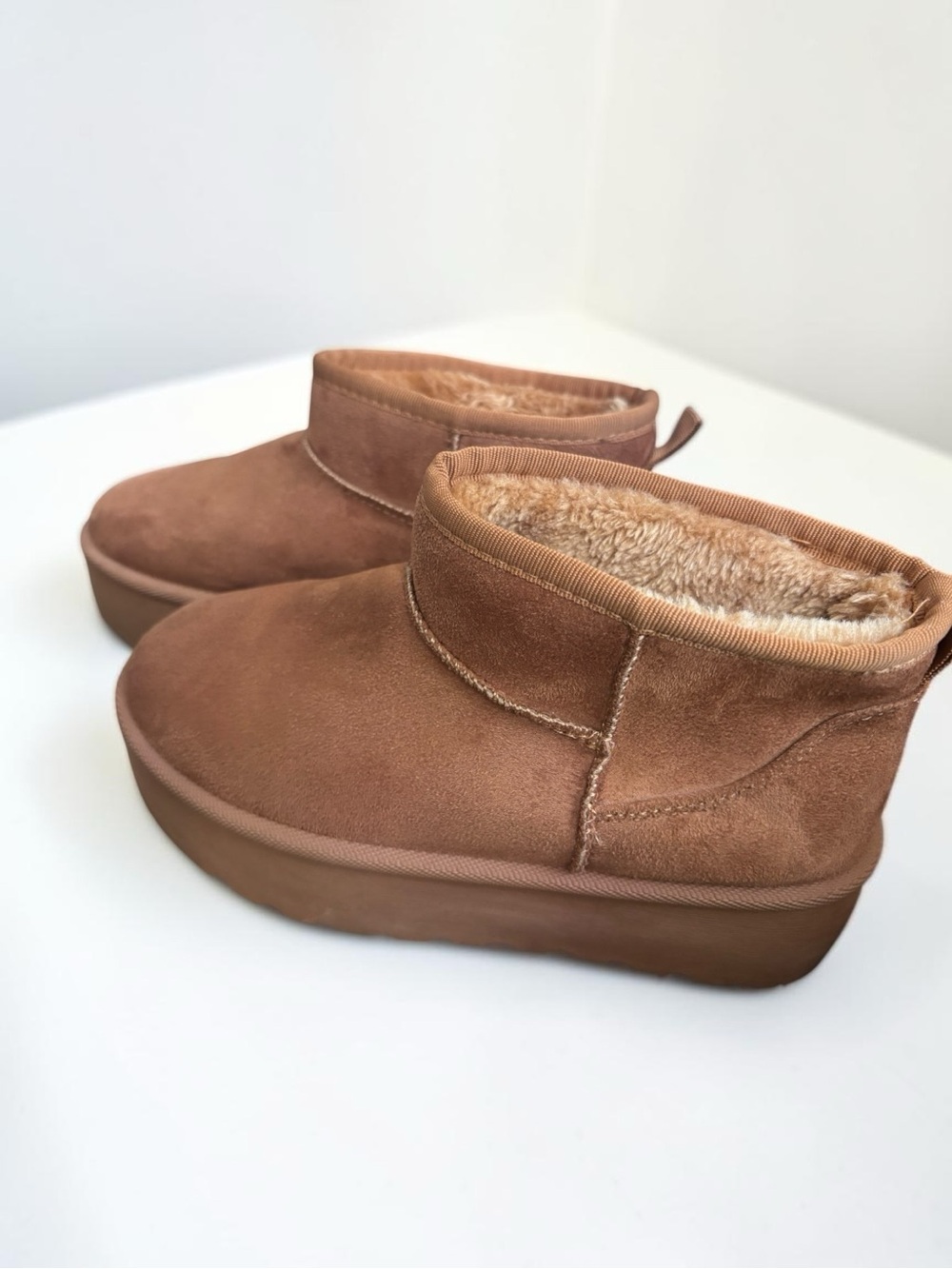 Mudd Cherry Platform Mini Boots Size 6 Chestnut Faux Fur Y2K Chunky
